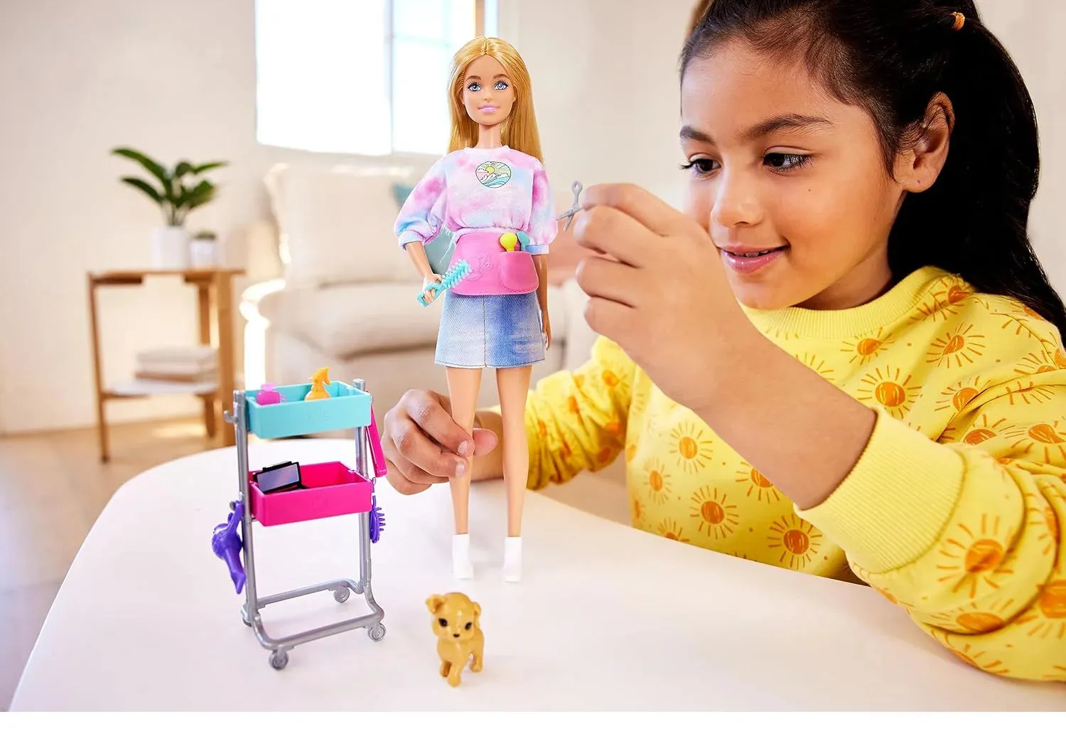 Barbie Malibu Stylist Doll Playset