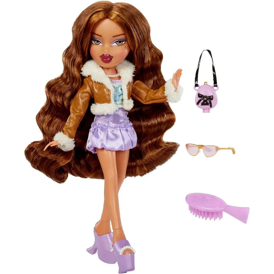Bratz Goin Out! Yasmin Fashion Doll 25cm