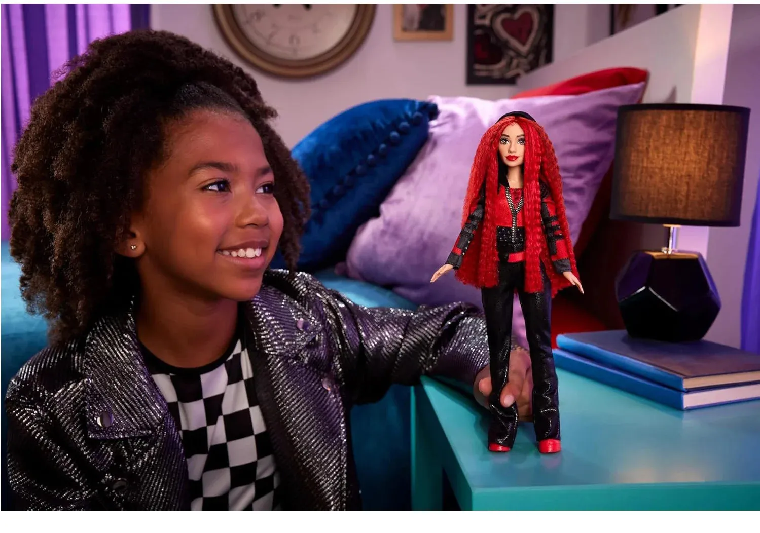 Descendants 4 Red Singing Doll Daughter of Queen of Hearts