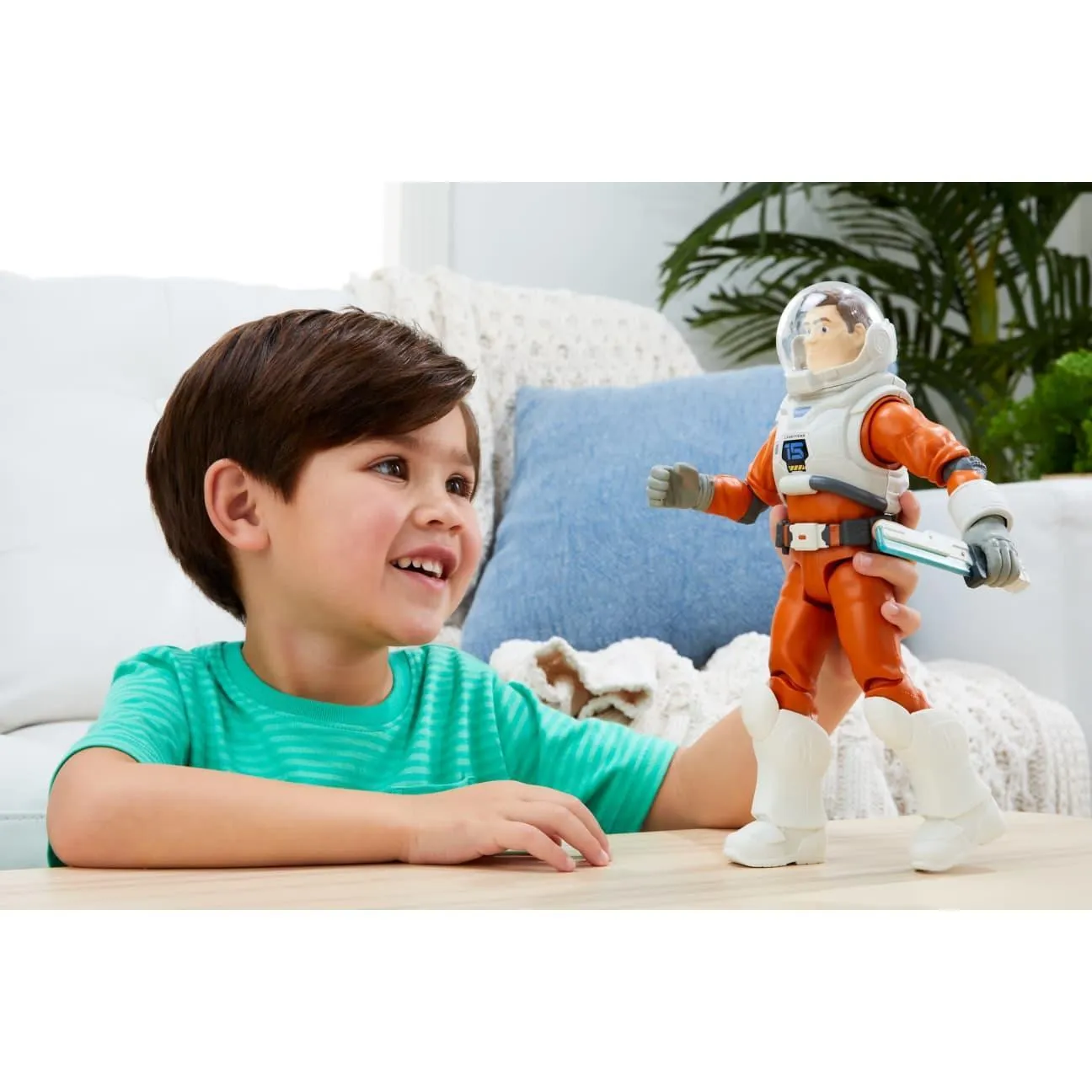 Disney Pixar Lightyear Space Ranger Gear Xl-01 Buzz Lightyear Figure
