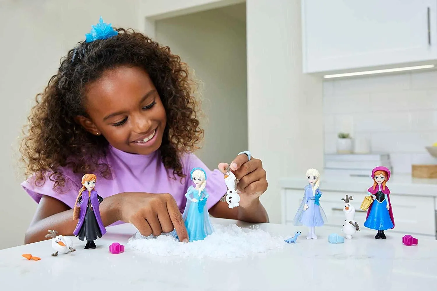 Disney Princess Frozen Small Dolls Colour Reveal 6 Surprises