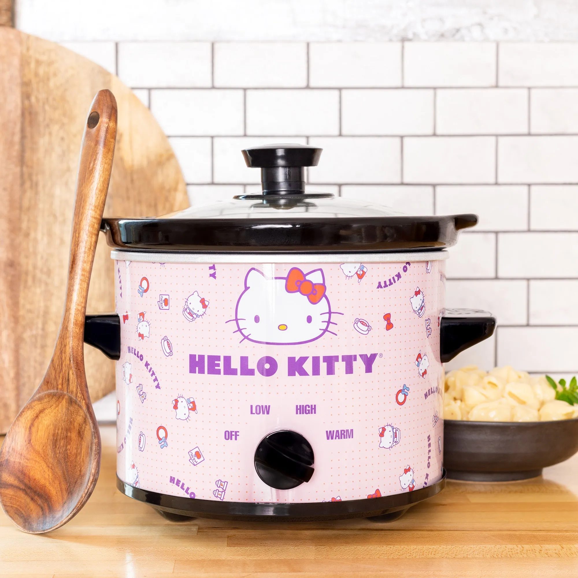 Hello Kitty 2-Quart Slow Cooker SANRIO