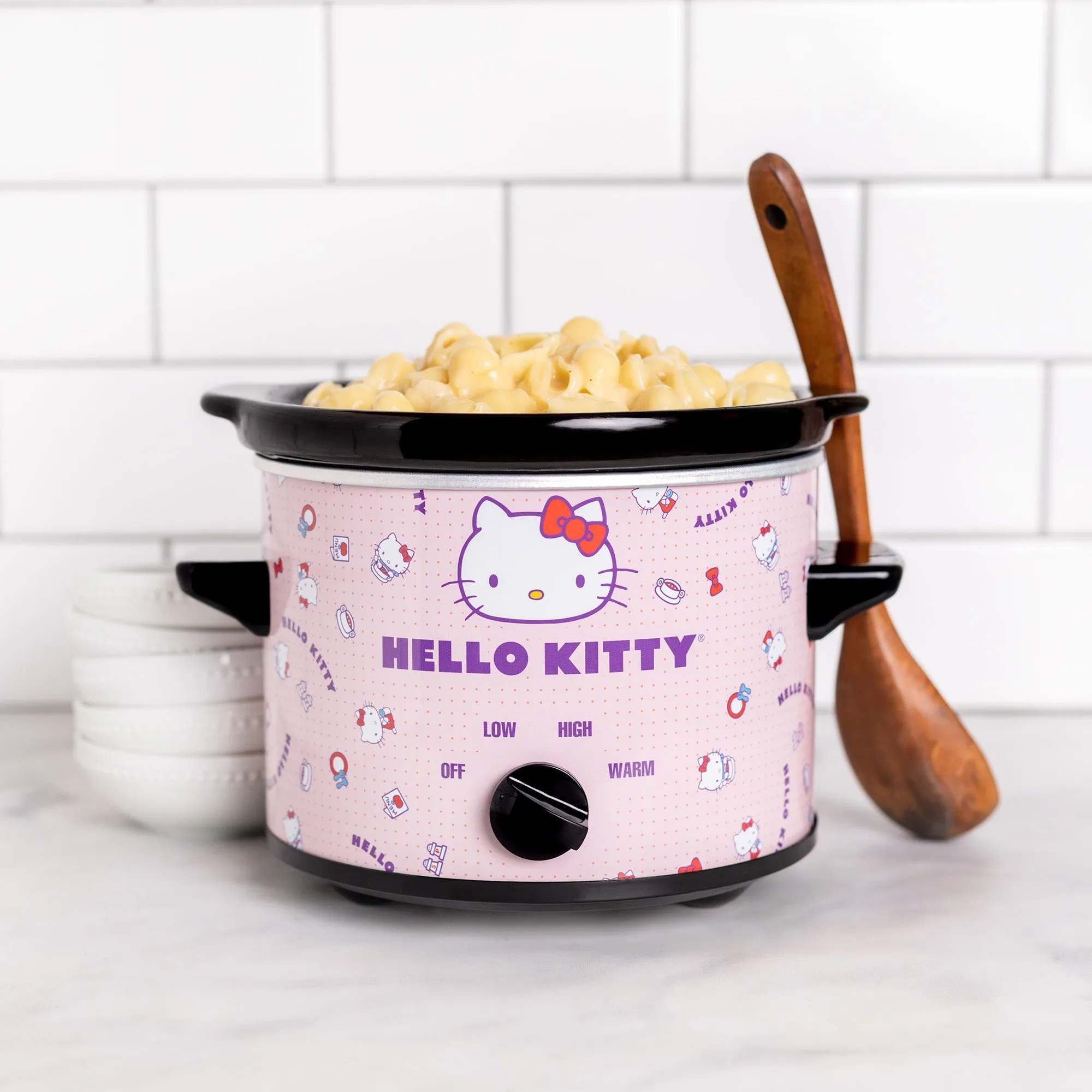 Hello Kitty 2-Quart Slow Cooker SANRIO