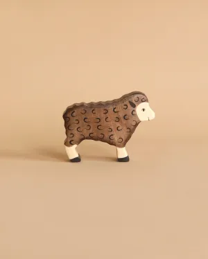 Holztiger Brown Sheep, Standing Odin Parker