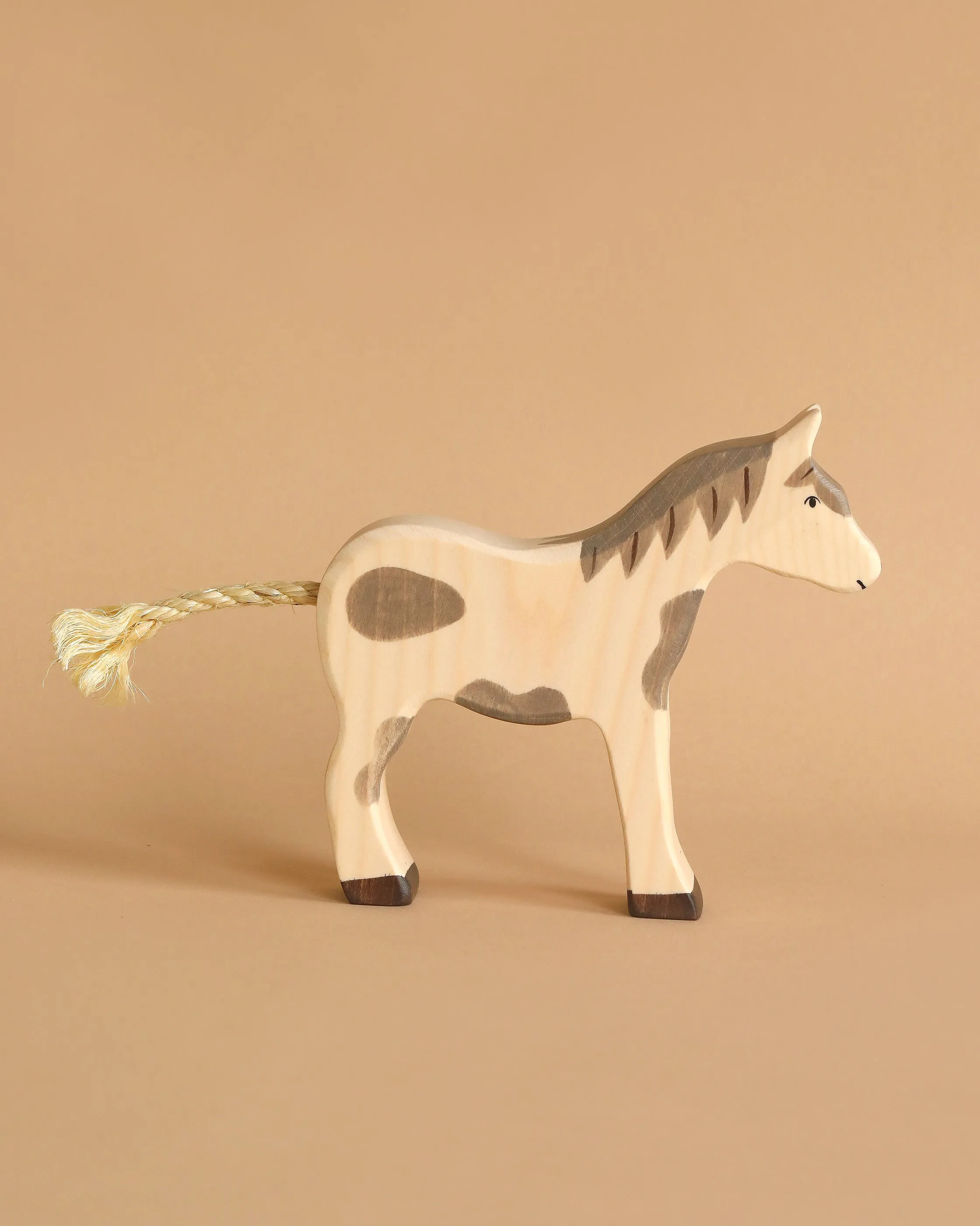 Holztiger Horse, Mustang Odin Parker