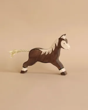 Holztiger Horse, Running, Dark Brown Odin Parker