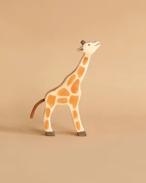 Holztiger Small Feeding Giraffe Odin Parker