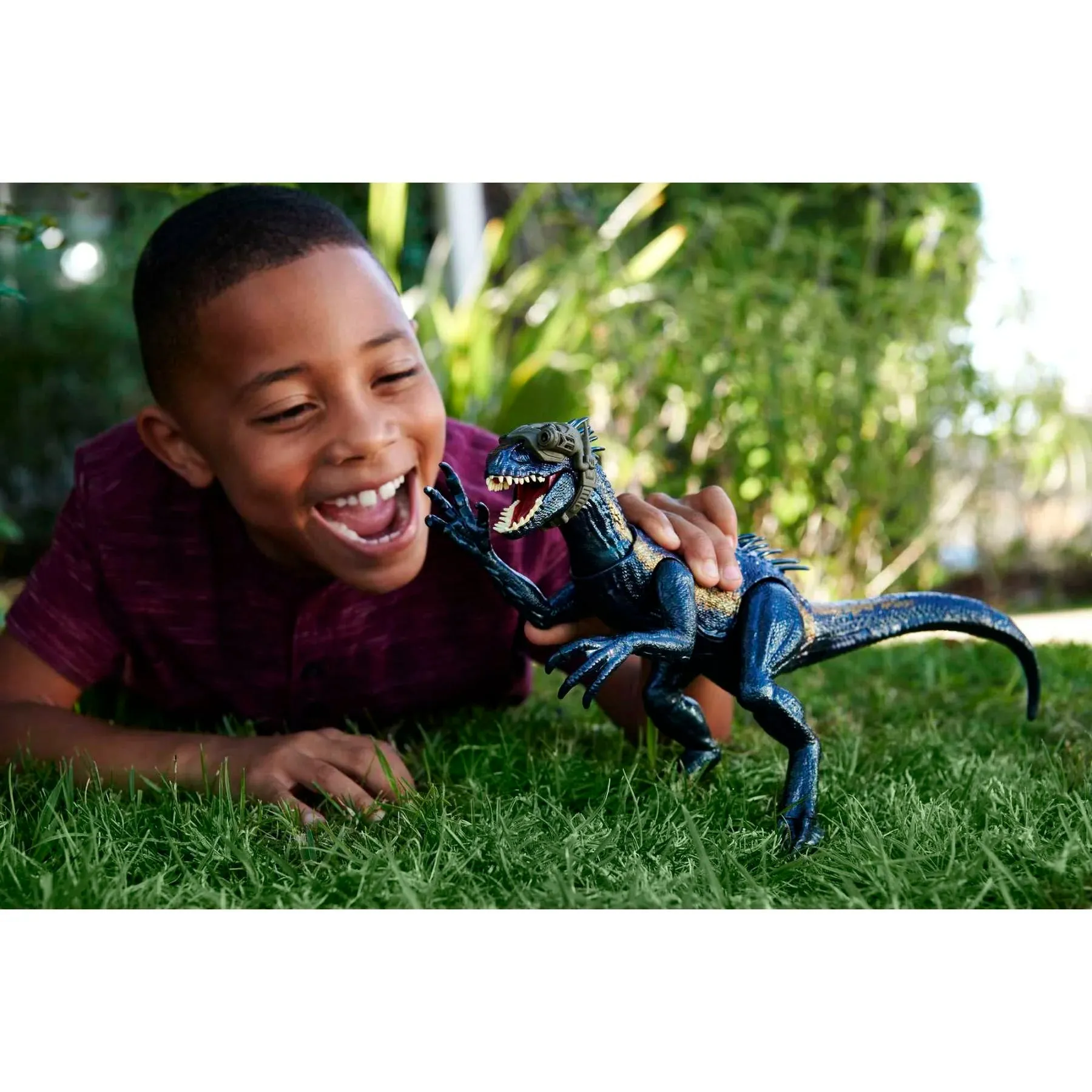 Jurassic World Track and Attack Indoraptor Action Figure