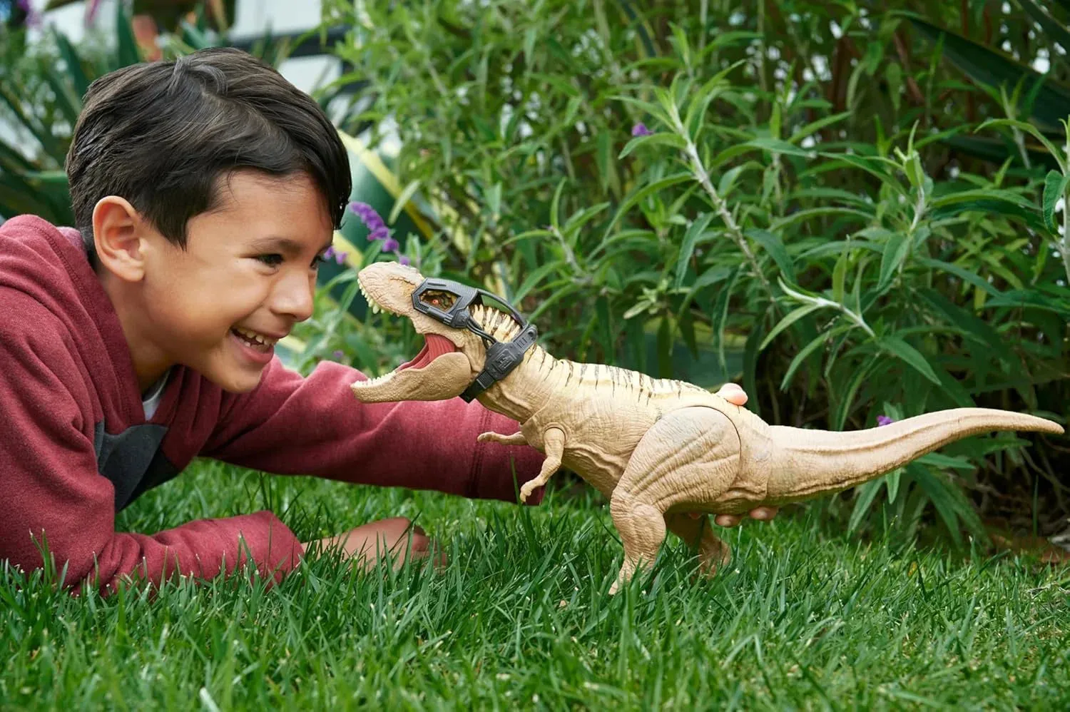 Jurassic World Track 'n Attack Dinosaur Action Figure