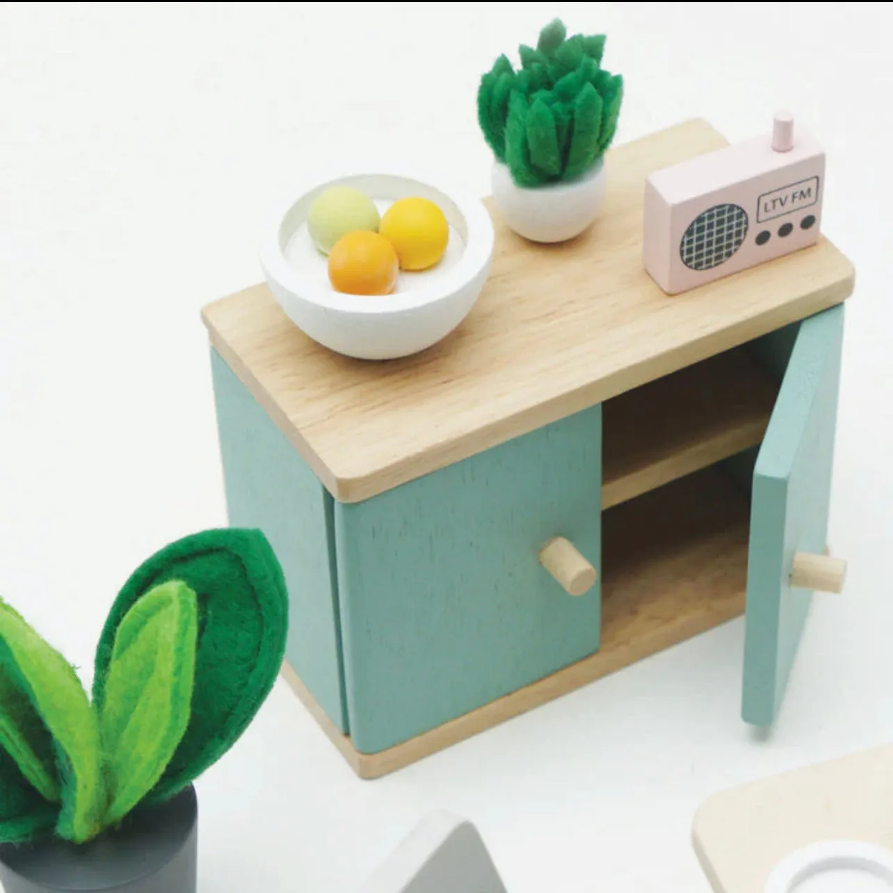 Le Toy Van Daisylane Drawing Room Furniture Playset