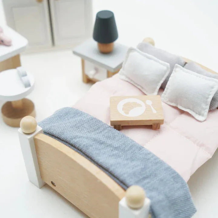 Le Toy Van Daisylane Master Bedroom Furniture Playset