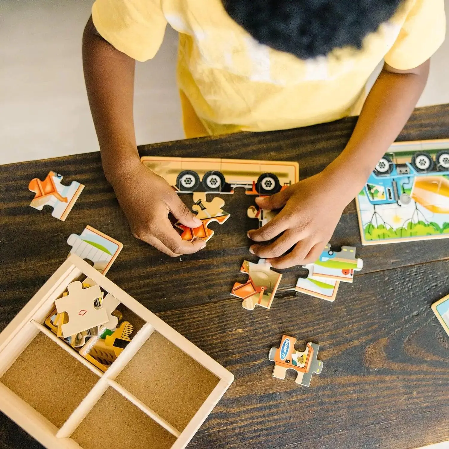 Melissa & Doug 13792 Wooden Construction Puzzles in a Box