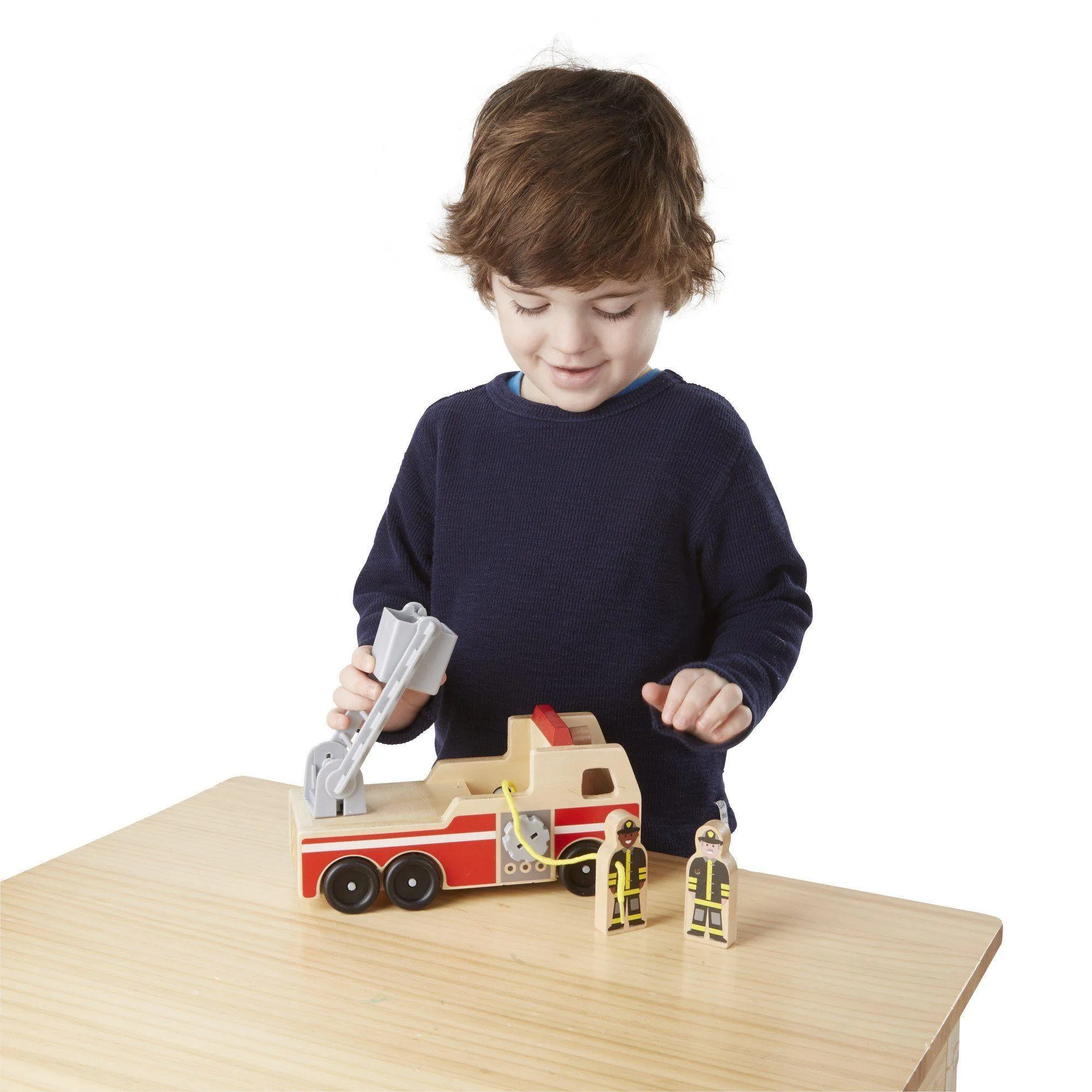 Melissa & Doug 19391 Classic Wooden Fire Truck Play Set
