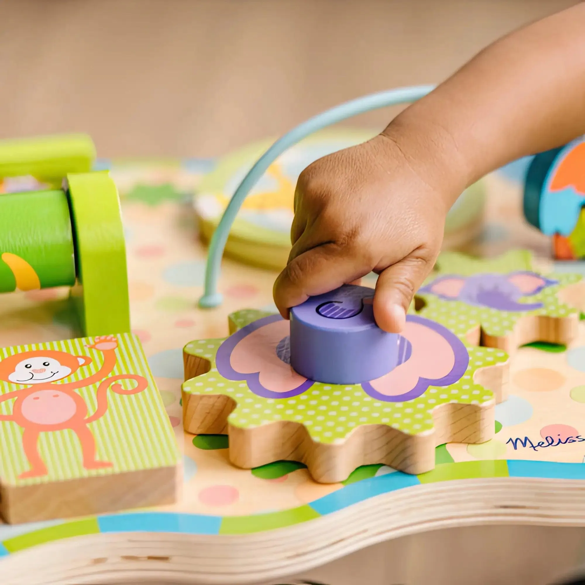 Melissa & Doug 40122 First Play Jungle Activity Table