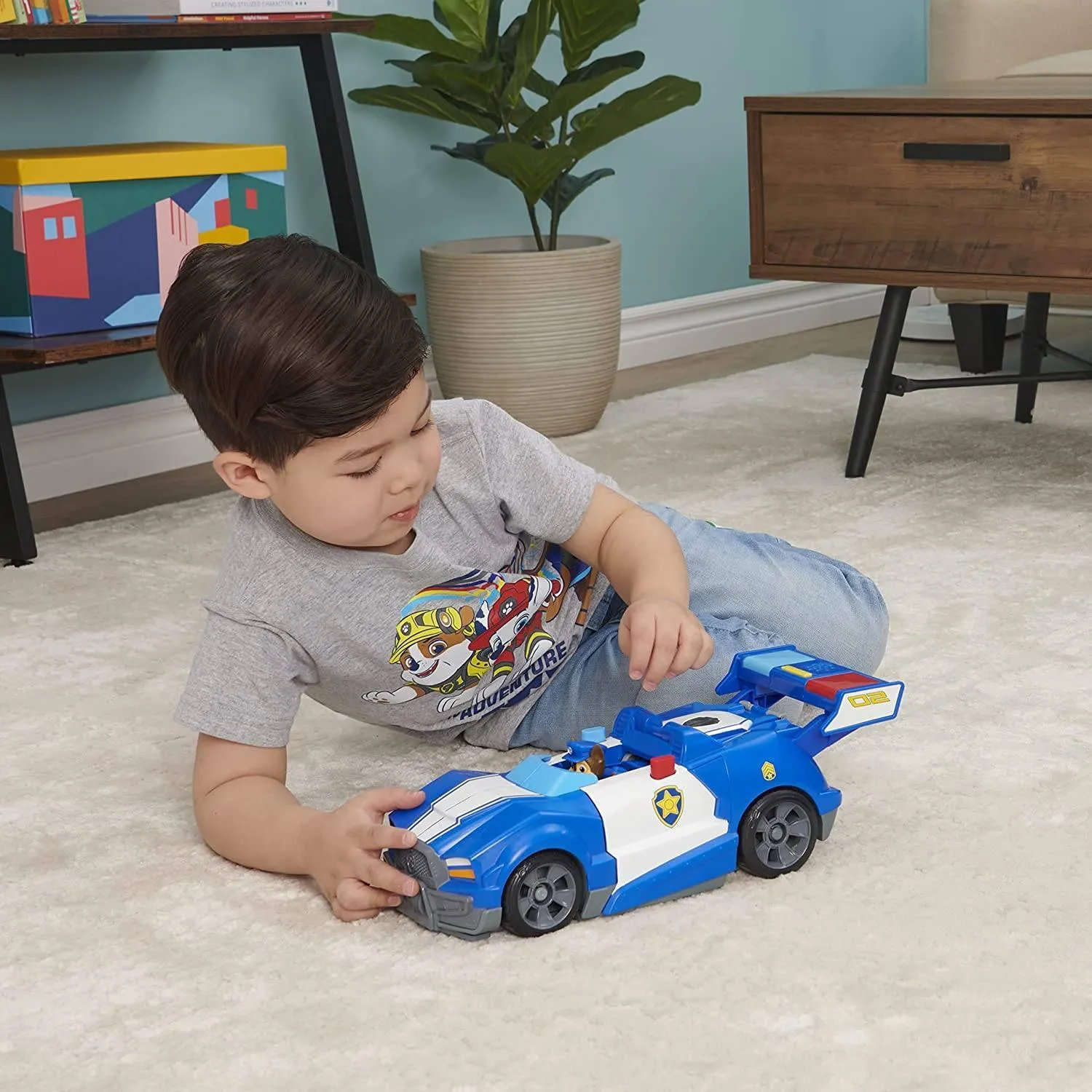 PAW Patrol Chases 2-in-1 Transforming Movie City Cruiser