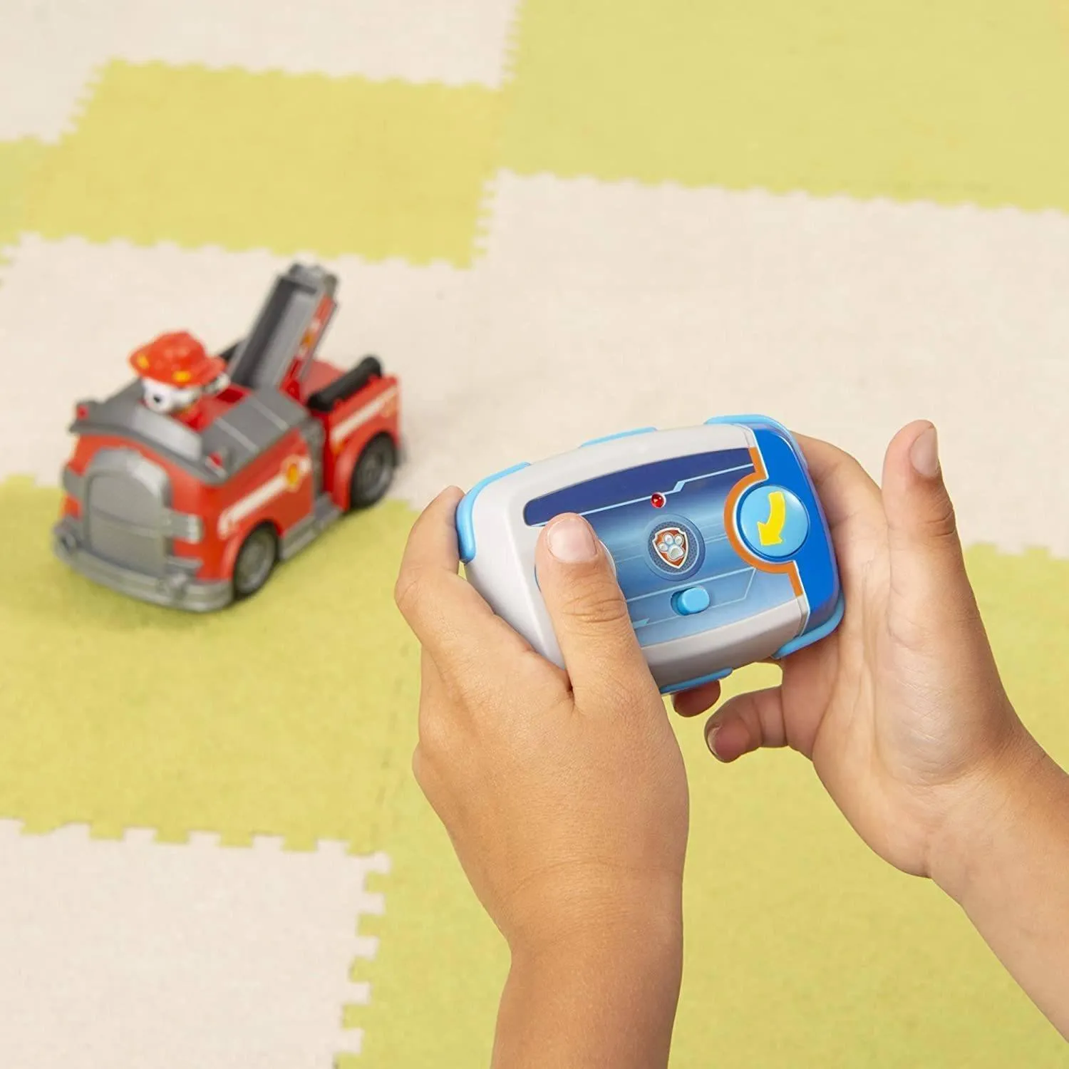 PAW Patrol, Marshall Remote Control Fire Truck with 2-Way Steering, for Kids Aged 3 and Up