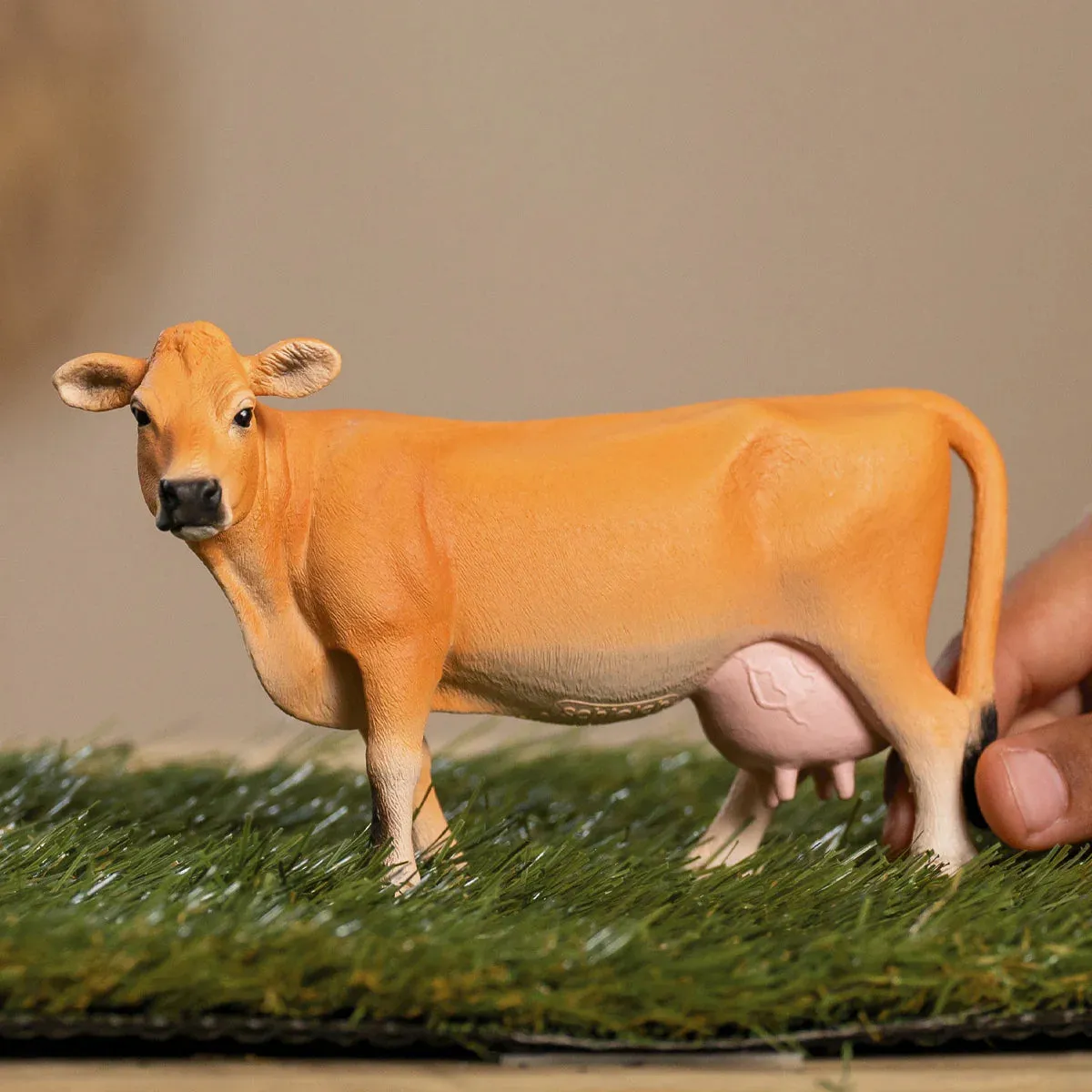 Schleich 13967 Jersey Cow Figure