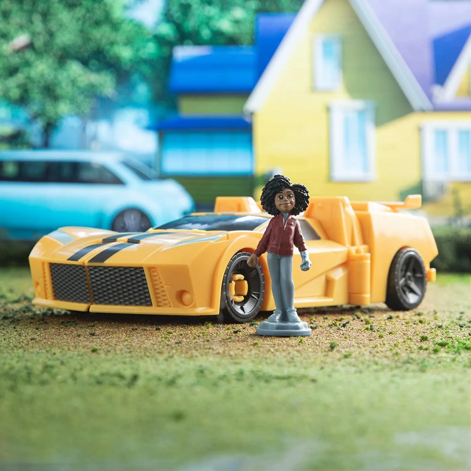 Transformers Earth Spark Spin Changer - Bubmlebee