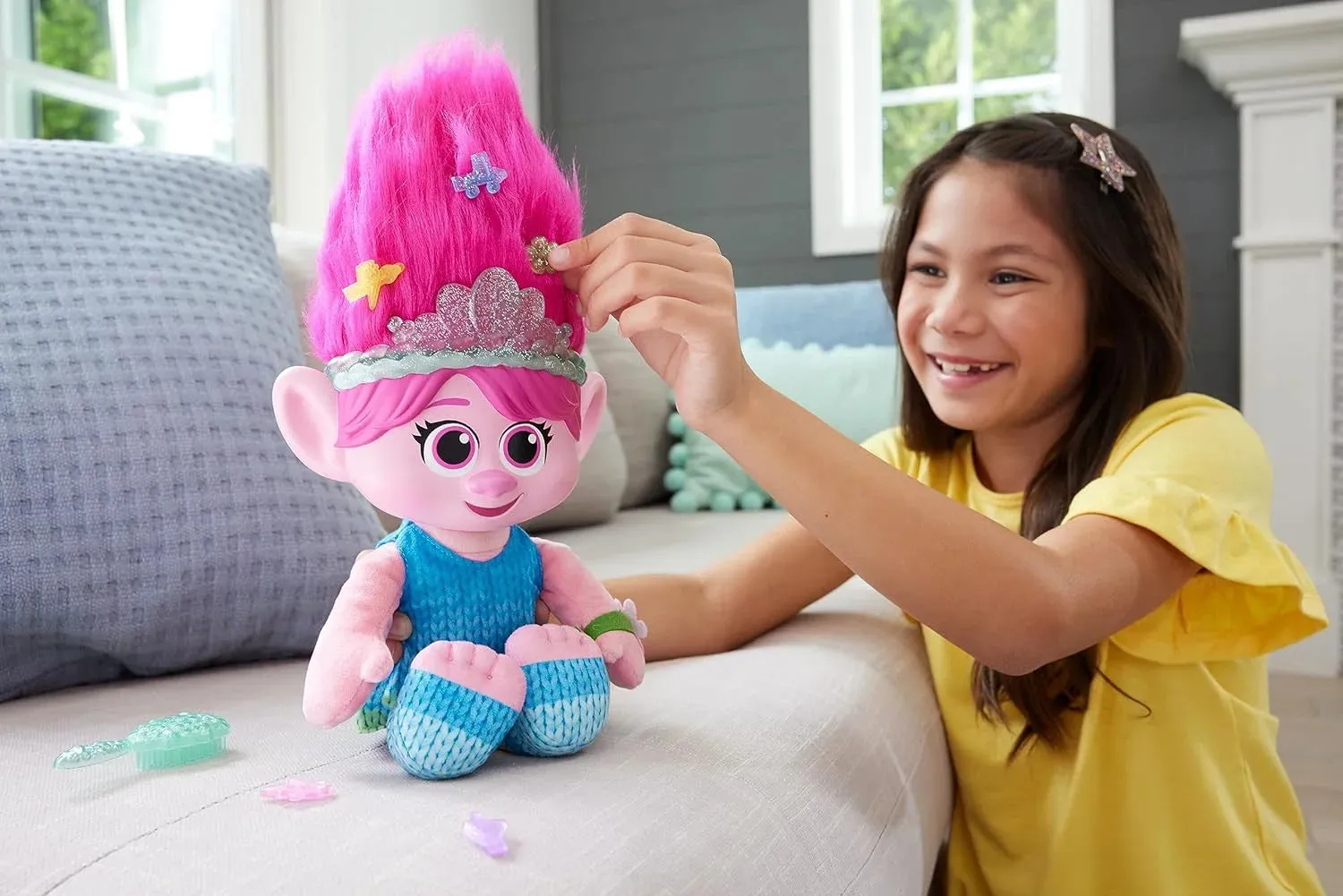 Trolls Hair Pops Surprise Poppy Feature Interactive Soft Doll
